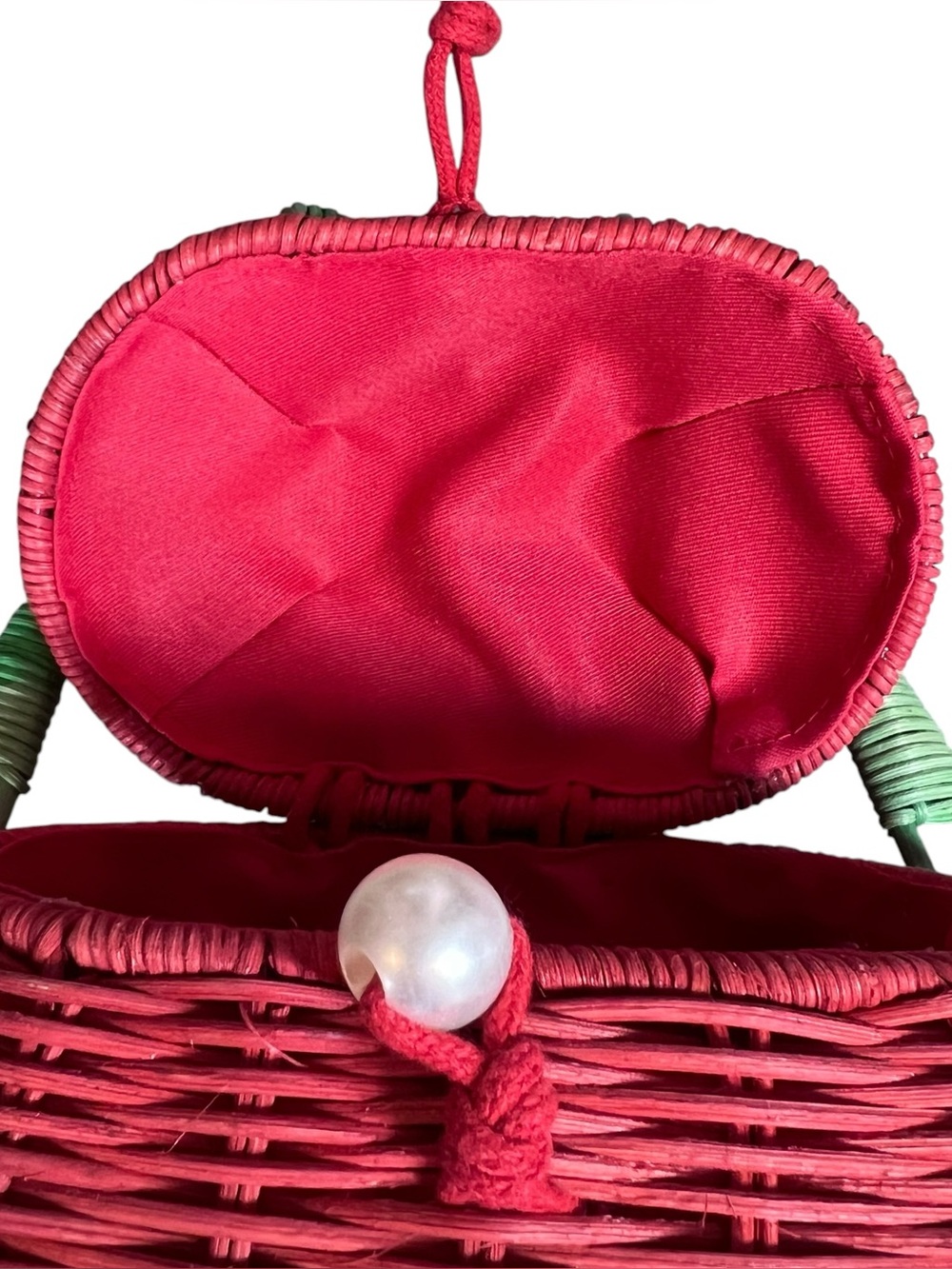Kate Spade x Target NWT Pearl Embellished Wicker Strawberry Bag Basket Bucket - Picture 11 of 12